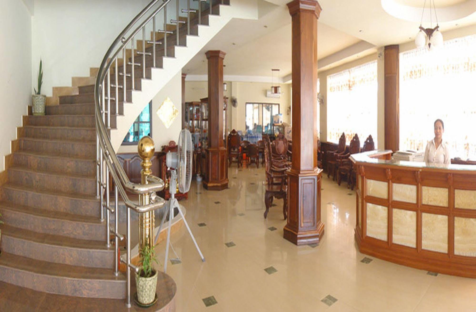 Asia Hotel Battambang Buitenkant foto